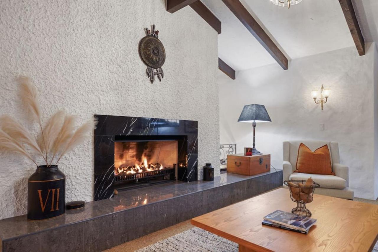Magnificent Beachfront Mansion - Pool - Fireplace Auckland Exterior foto